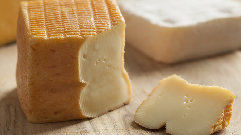 limburger cheese on cutting board