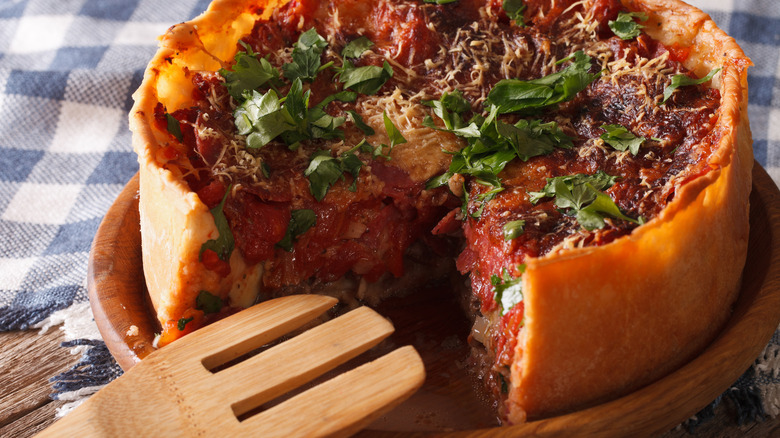 deep-dish pizza