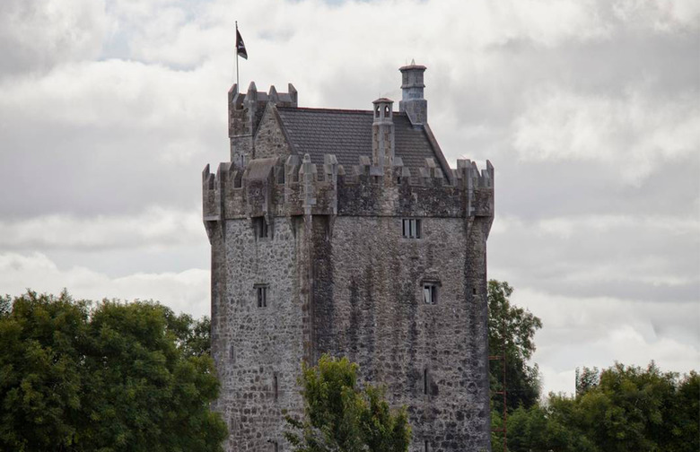 Caherkinmonwee Castle — Galway, Ireland