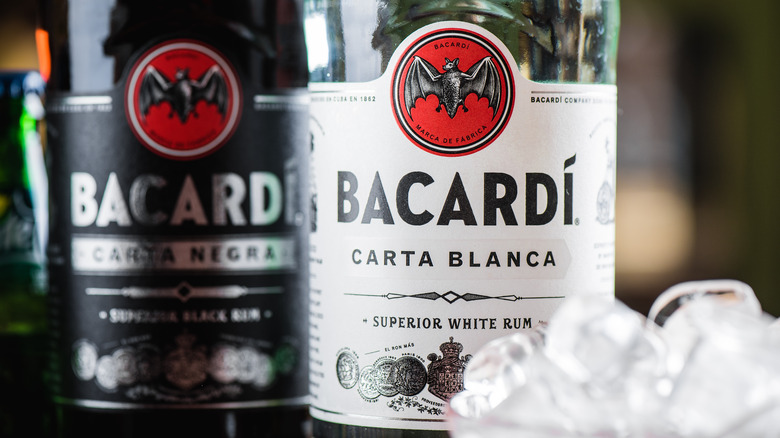 Bacardi Carta Blanca and Carta Negra bottles