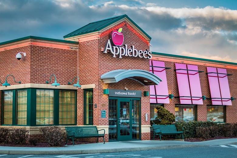 You ll Soon Be Able To Reserve Tables At Applebee s Olive Garden And 