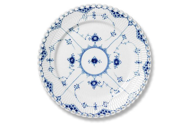 Dinnerware