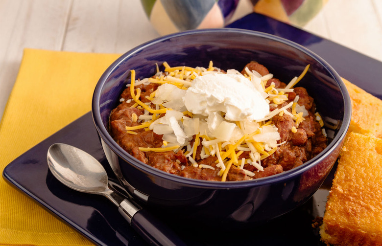 Slow-Cooker Chili With Jalapeño Corn Muffins