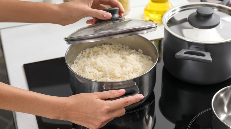 Freshly-cooked rice