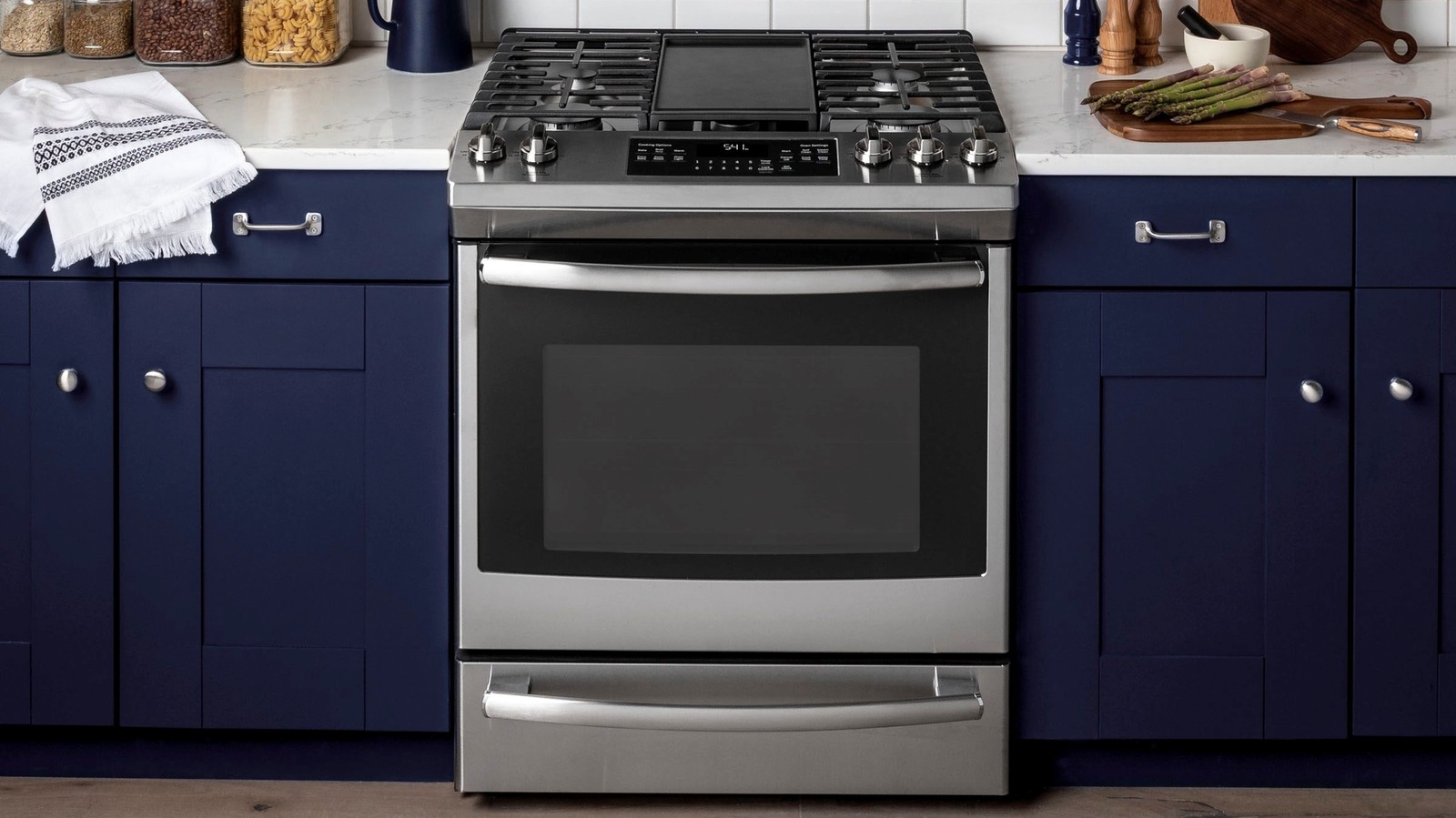 What is the bottom drawer under your oven?