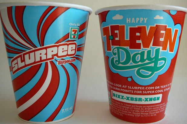 https://www.thedailymeal.com/sites/default/files/2014/09/25/10-freeslurpeeday-flickr_Majiscup---The-Papercup-and-Sleeve.jpg