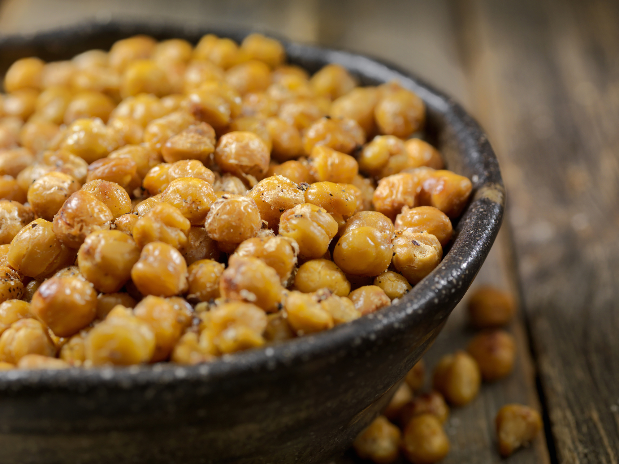 chickpeas-from-14-complex-carbs-to-help-shape-your-best-summer-body-yet