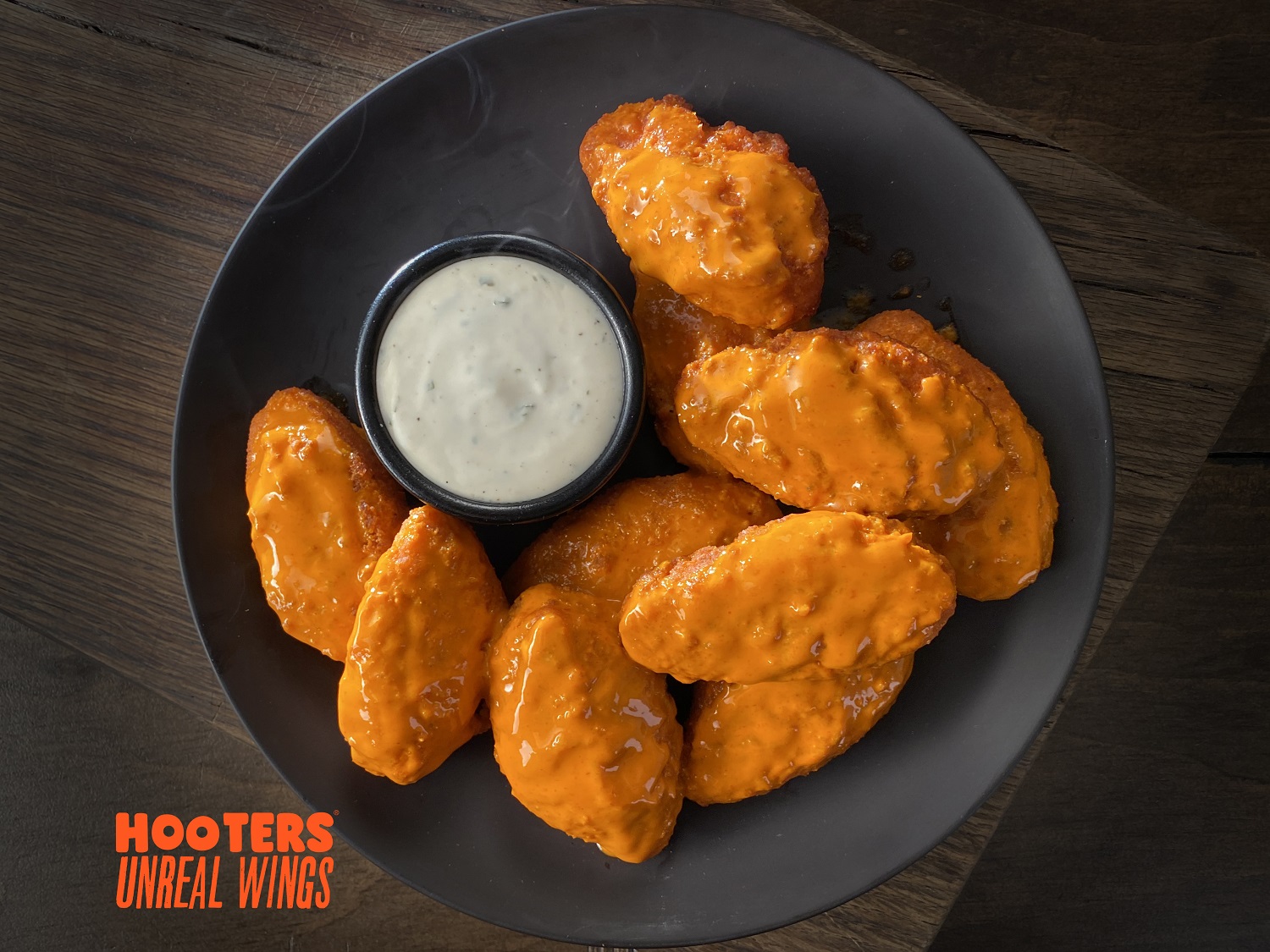 Hooters Launches Meatless 'Unreal' Buffalo Wings