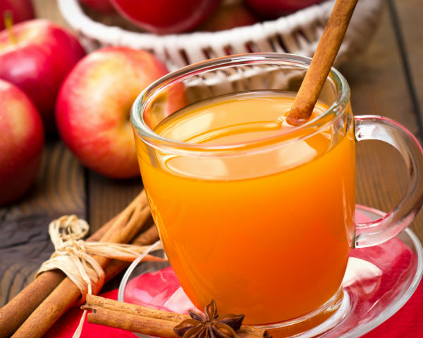 6 Drinks To Soothe A Sore Throat